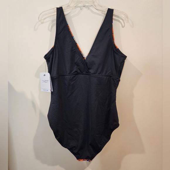 NWT Dolfin Swimwear Aqua Shape Drape Front Sweet Escape Panel and Black Size 18 - Picture 5 of 15